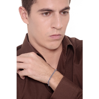 Weißgold Tennisarmband mit Saphiren