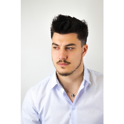 Weißgoldkette mit Diamanten-Kreuzanhänger für Herren