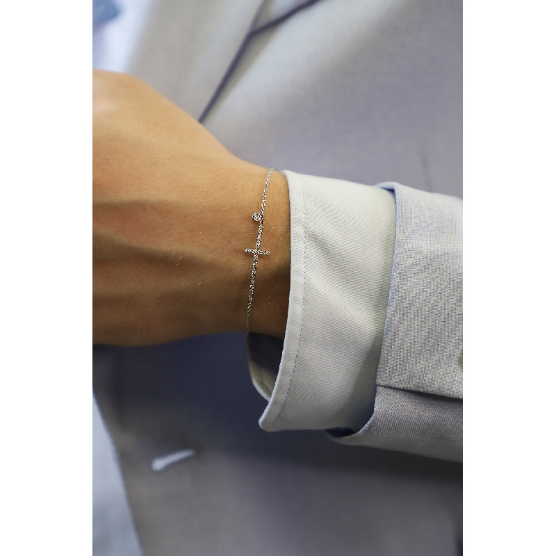 Weißgoldarmband mit Diamantkreuz Herren  Weißgoldarmband mit Diamantkreuz Herren