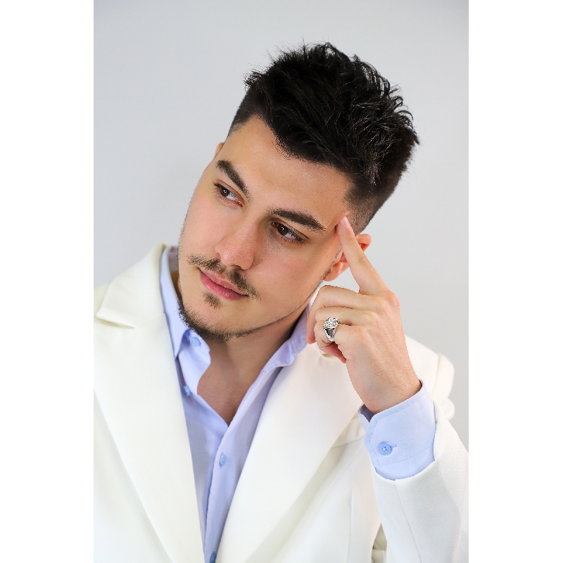 Weißgold Ring Herren mit Diamanten Weißgold Ring Herren mit Diamanten