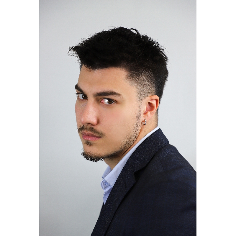 Weißgold Herren einzelne Creole mit Brillanten Weißgold Herren einzelne Creole mit Brillanten