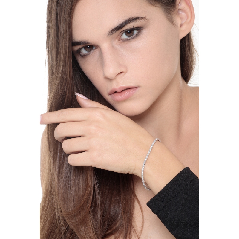 750 Weißgold -Tennisarmband mit 0,025 Karat Diamanten   750 Weißgold -Tennisarmband mit 0,025 Karat Diamanten
