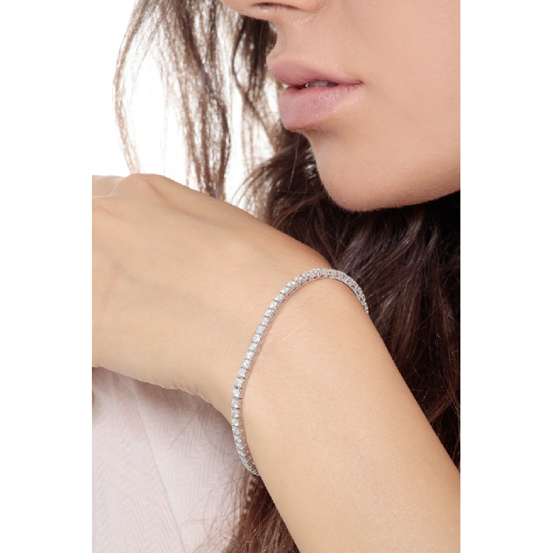 Armband aus 18K Weißgold 750 mit Diamanten Armband aus 18K Weißgold 750 mit Diamanten