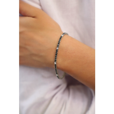 ICED OUT Armband Tennis mit schwarzen und weißen Diamanten 