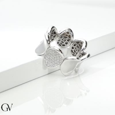 Elastischer Ring Weißgold 18K mit einem Diamanten-Pavé