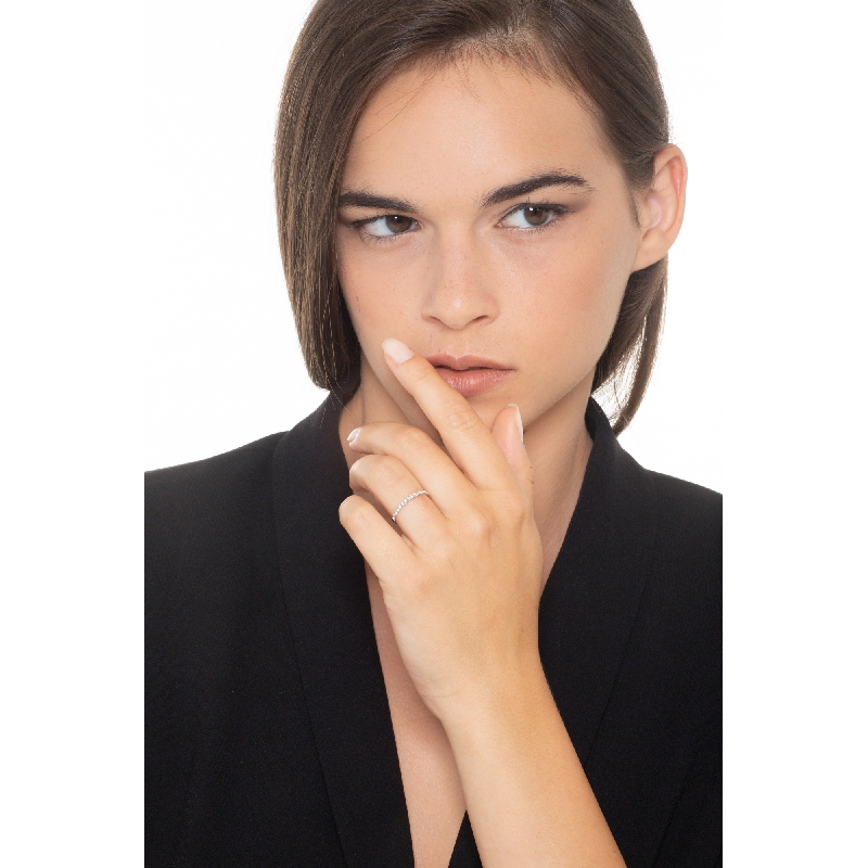 Ring Weißgold mit 17 Diamanten  Ring Weißgold mit 17 Diamanten