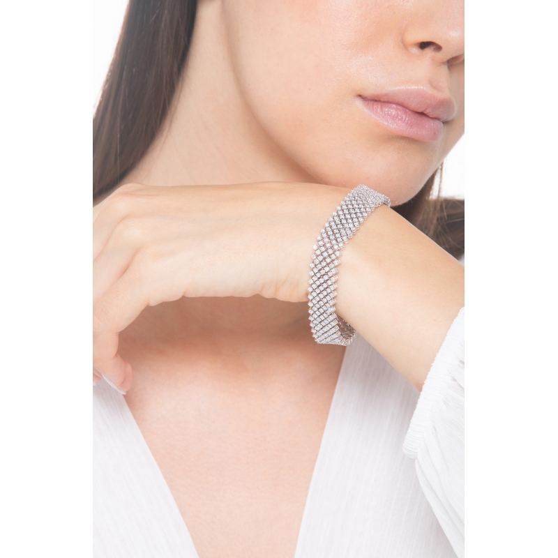 Armband aus 750er Weissgold mit Diamanten