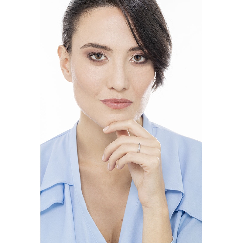 750 Weißgoldring mit 5 Diamanten 0,25 Karat