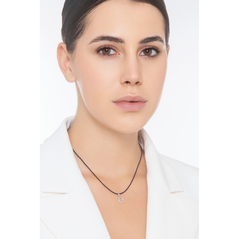 Buchstaben Anhänger Q aus Weißgold 18K