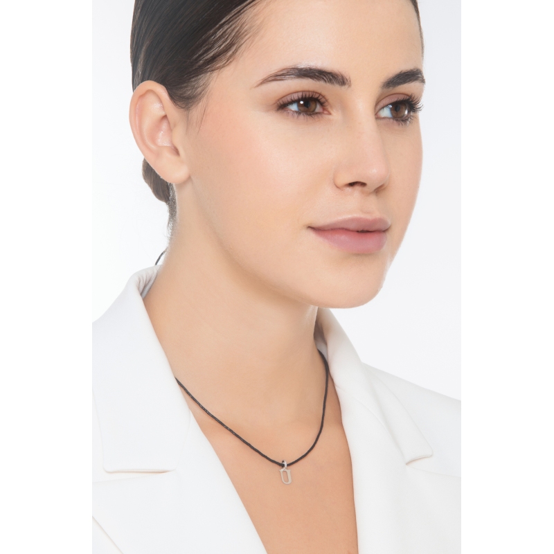 Buchstaben Anhänger U aus Weißgold 18K