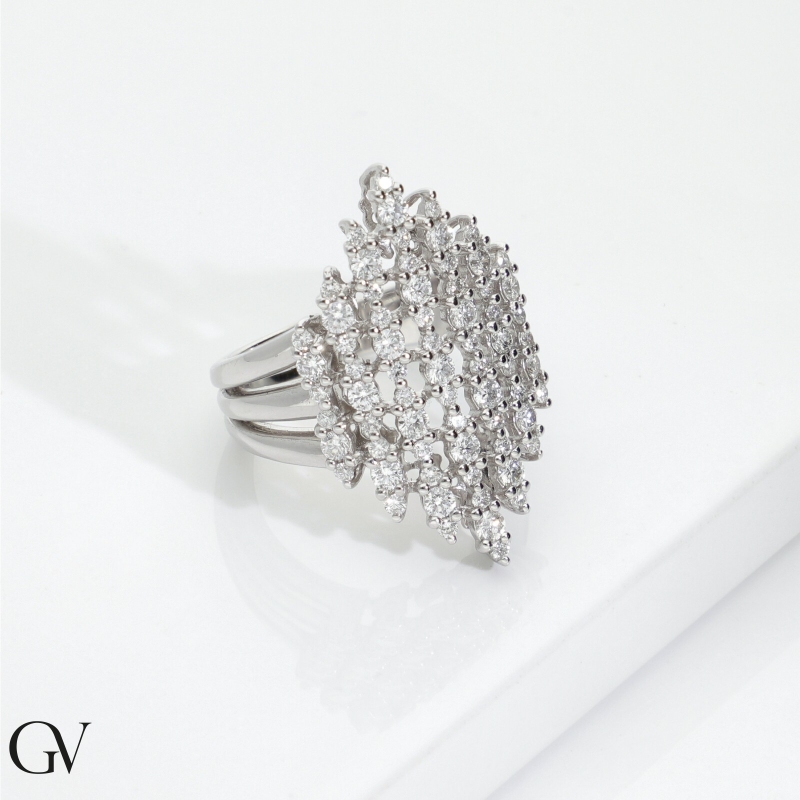 Weißgold 18K Bandring mit Brillanten