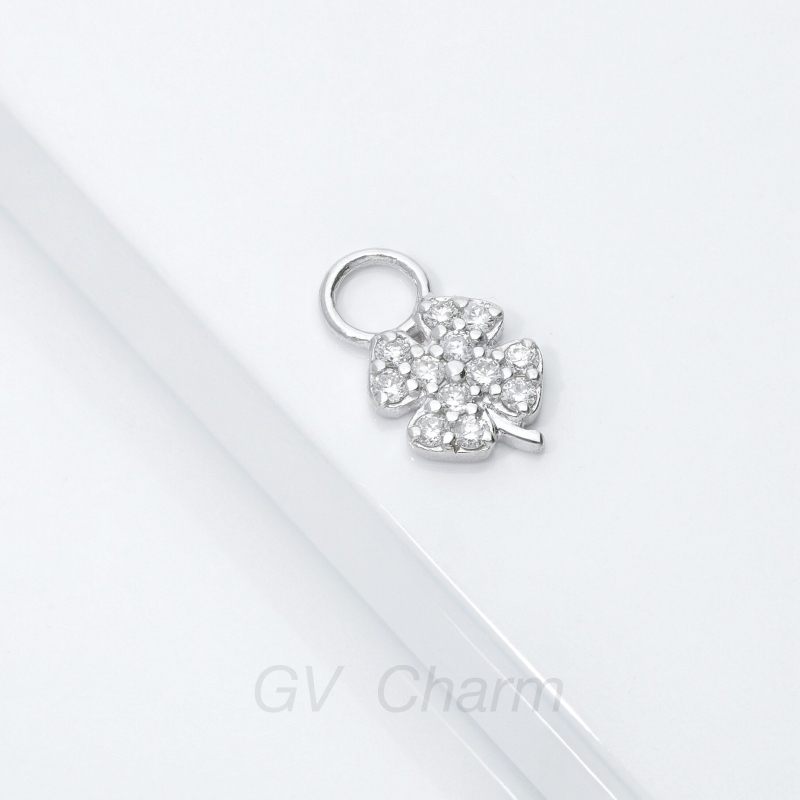 GV Charm Kleeblatt-Anhänger mit Diamanten