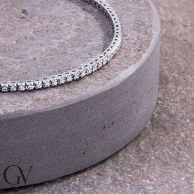 18 Karat Weißgold Tennisarmband mit Diamanten