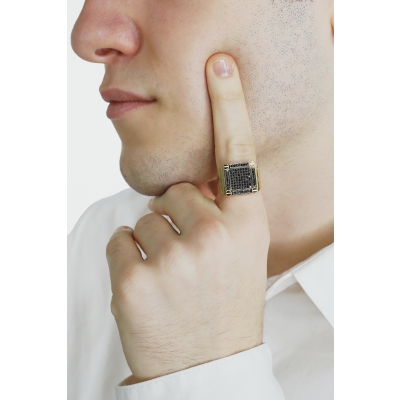 750er Gelbgold Herrenring mit schwarzen Zirkonia