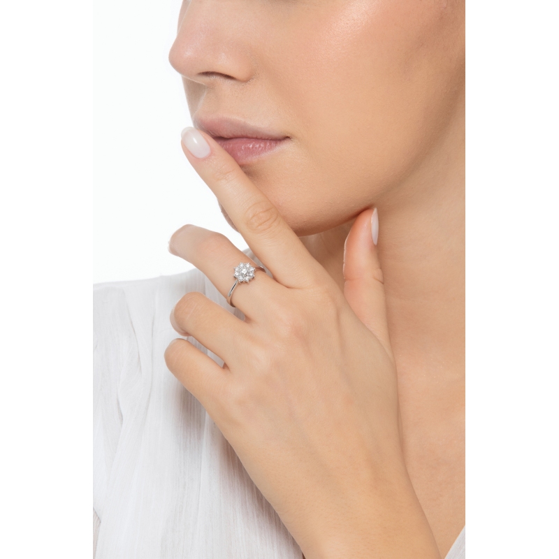 Weißgold 750 Blumenring Halo Ring 
