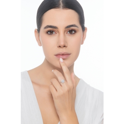 Halo Ring Blumenring aus Weißgold 18K