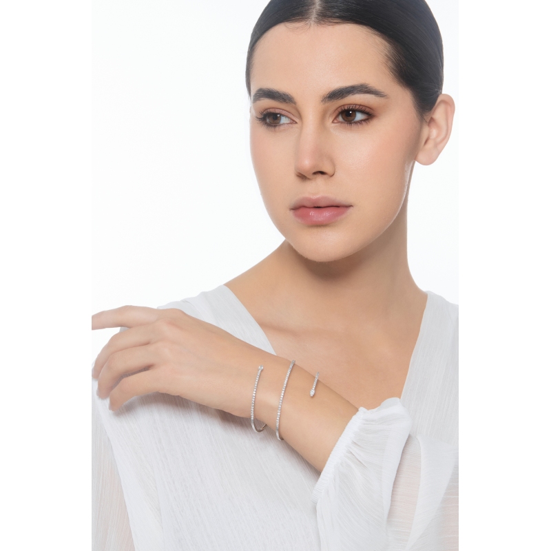 Halbstarres federförmiges Armband mit Diamanten Weißgold 750 Halbstarres federförmiges Armband mit Diamanten Weißgold 750