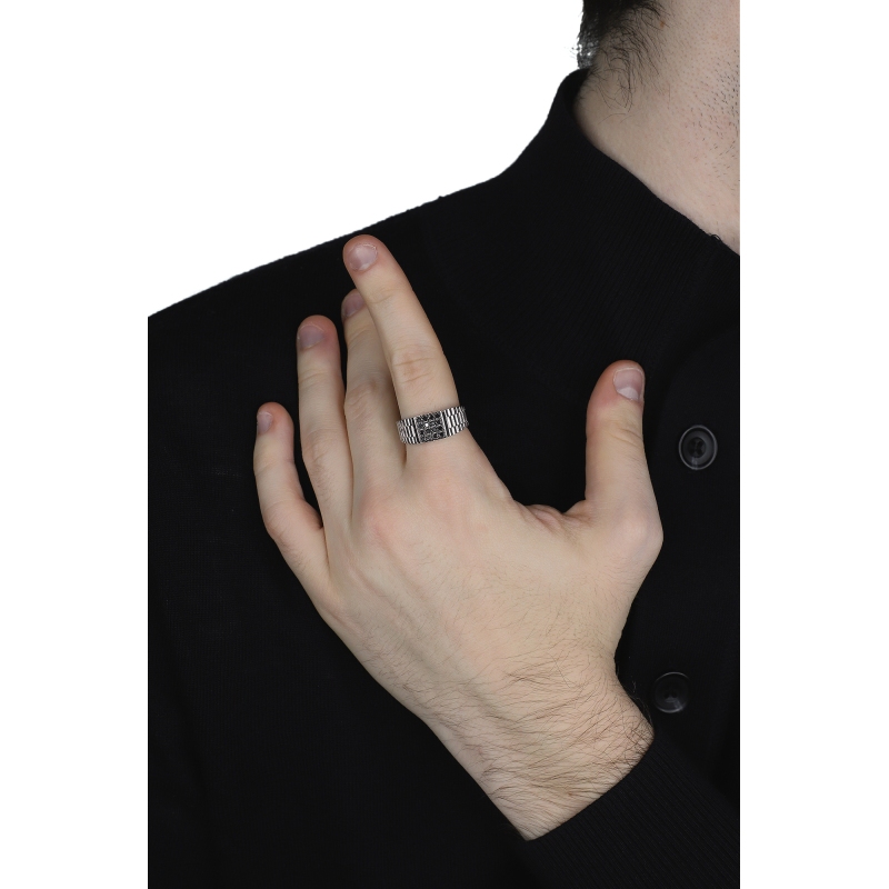 Herrenring Weißgold 750 mit schwarzen Diamanten Pavé Herrenring Weißgold 750 mit schwarzen Diamanten Pavé