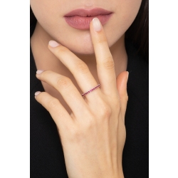 Eternity Ring aus 18 Karat Weißgold mit Rubinen 2