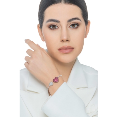 Armreif aus Weißgold mit Herzen aus Diamanten und Rubinen