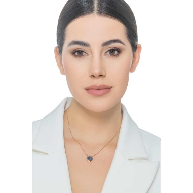 Roségold 18K Kette mit Herz aus blauen Saphiren 