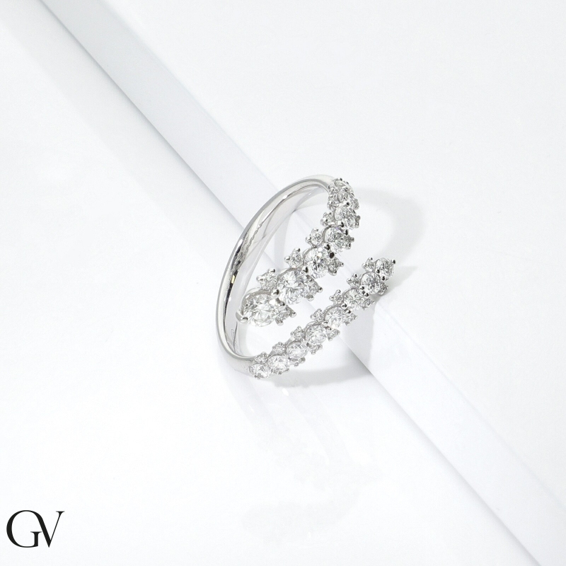 TOI&MOI Designer Ring mit Diamanten  TOI&MOI Designer Ring mit Diamanten