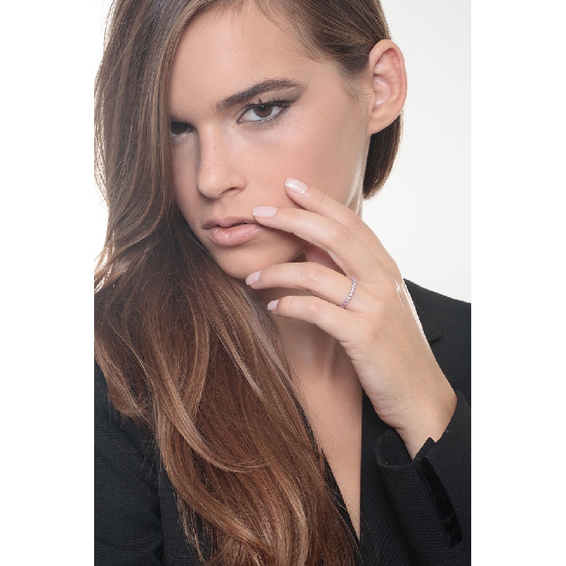 Ewigkeitsring aus 18k Weißgold mit rosa Saphiren Ewigkeitsring aus 18k Weißgold mit rosa Saphiren