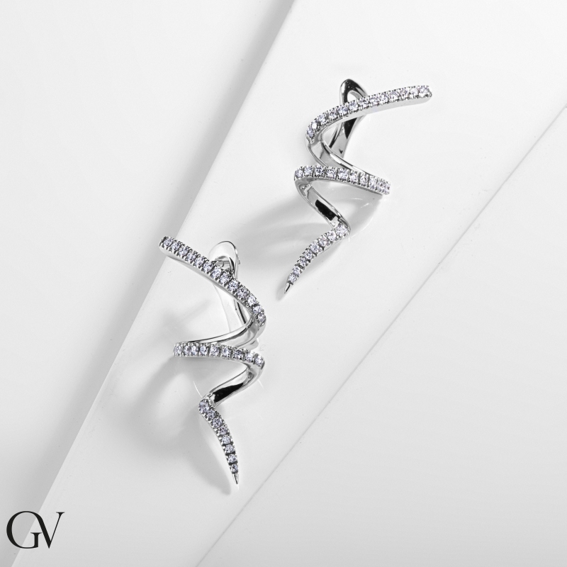 Ohrhänger aus 18K Weißgold mit Diamanten Ohrhänger aus 18K Weißgold mit Diamanten