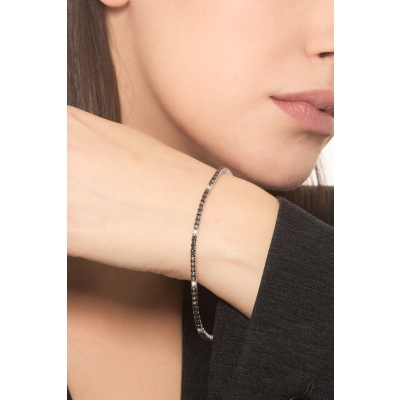 750er Weißgold Tennisarmband mit schwarzen und weißen Diamanten