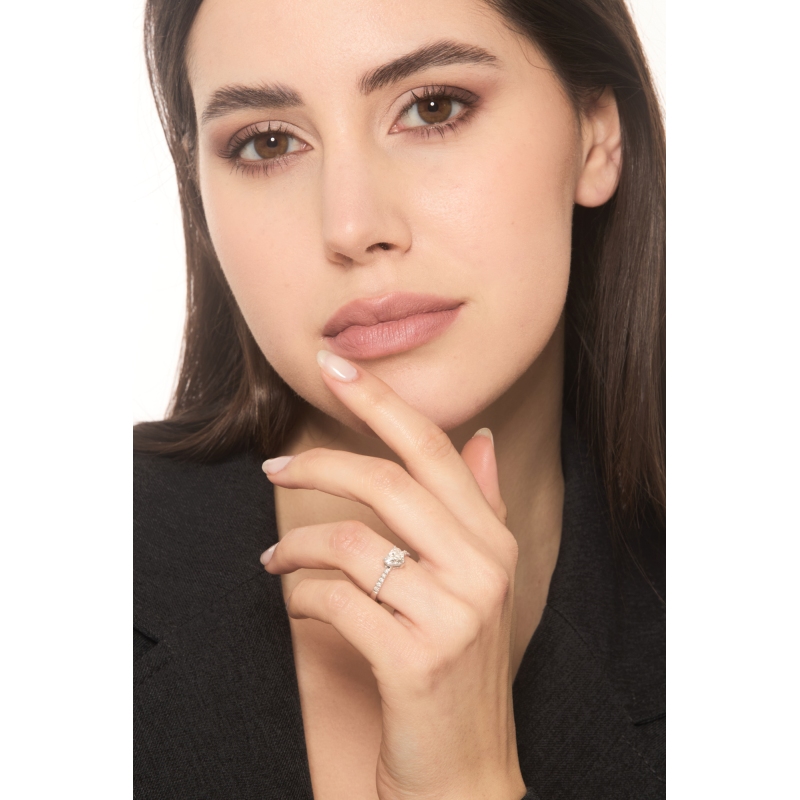 Ring mit Diamant Herzschliff 1 Karat GIA aus Weißgold 18K Ring mit Diamant Herzschliff 1 Karat GIA aus Weißgold 18K