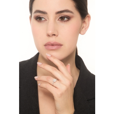 Ring mit Diamant Prinzessschliff 0.70 kt GIA aus Weißgold 18K