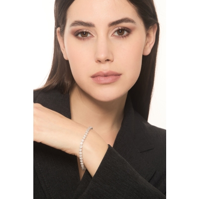 Armband aus 18K Weißgold mit Diamantblumen 