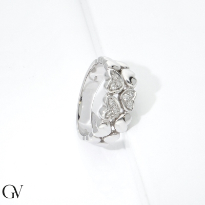 Bandring mit Herzen aus Diamanten