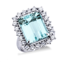 Halo Ring aus Weißgold 18k mit Aquamarin und Diamanten