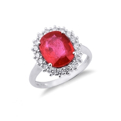 Rubin-Ring mit Diamanten