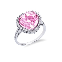 Verlobungsring Weißgold mit Diamanten und rosa Saphir im Herzschliff