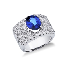 Ring mit blauem Saphir und Diamanten 18K Weißgold