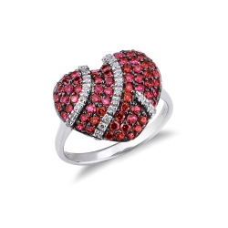 Rubin Herzring Weißgold mit Diamanten