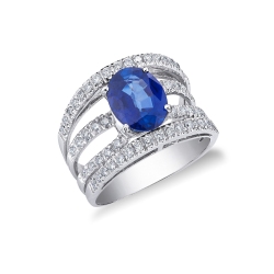 Weißgold Ring Damen mit zentralem Saphir und Diamanten