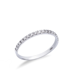 Ring Weißgold mit 17 Diamanten