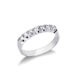 Ring aus 750er Weißgold mit 7 Diamanten 0.40 Ct.