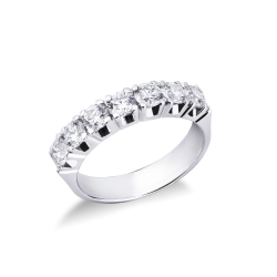 Weißgoldring mit 7 Diamanten