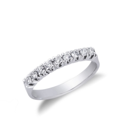 Weißgoldring mit 9 Brillanten