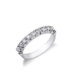 Weißgoldring mit 9 Diamanten