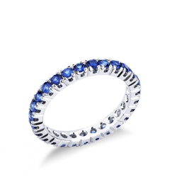 Saphir Eternity Ring Weißgold