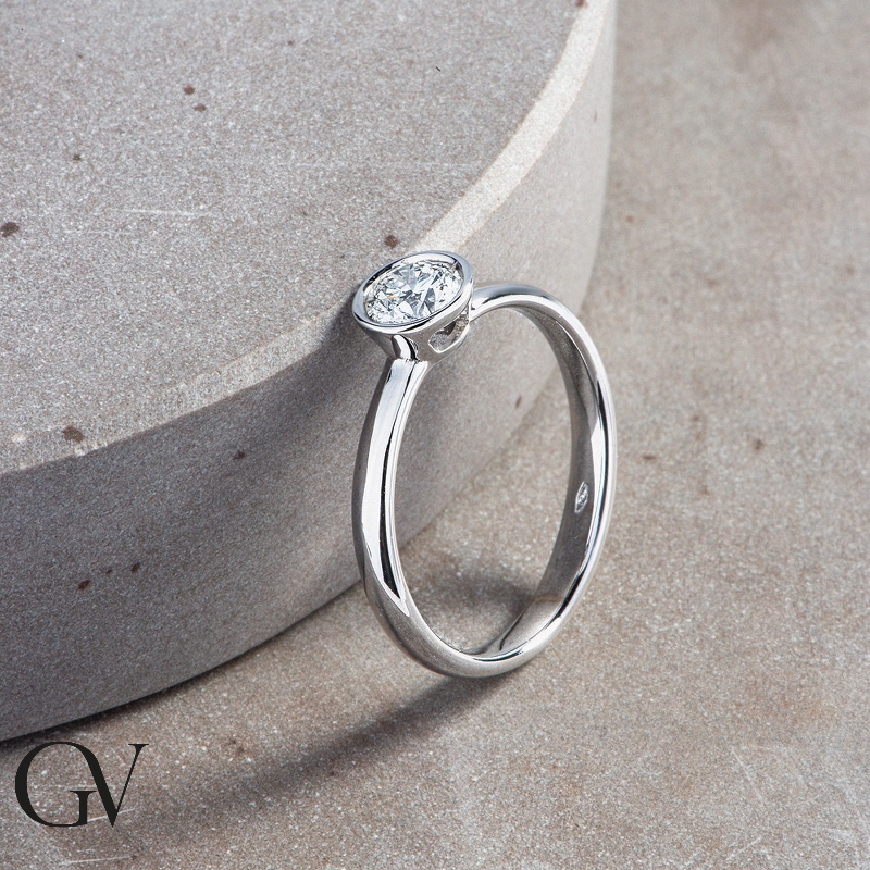 Weißgold Verlobungsring mit einem 0,50 ct Diamant