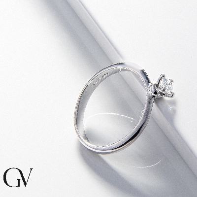 Weißgoldring Verlobung Solitärring