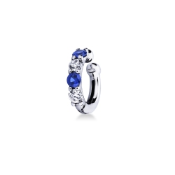 Earcuff aus Weißgold 18K mit Diamanten und blauen Saphiren