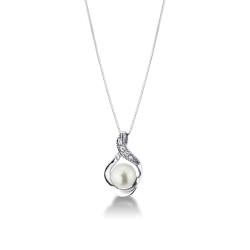 Kette Weißgold mit Perlen- und Diamantanhänger