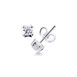 Kleine Ohrstecker aus weißgold mit Diamanten